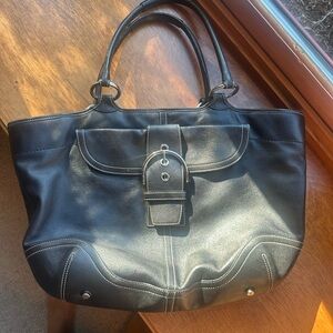 COACH Black Classic Tote Bag